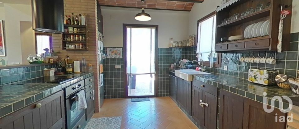 Cottage 5 bedrooms of 460 m² in Balaguer (25600)