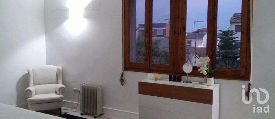 Town house 4 bedrooms of 228 m² in Estivella (46590)