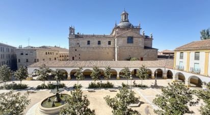 Block of flats in Ciudad Rodrigo (37500) of 504 m²