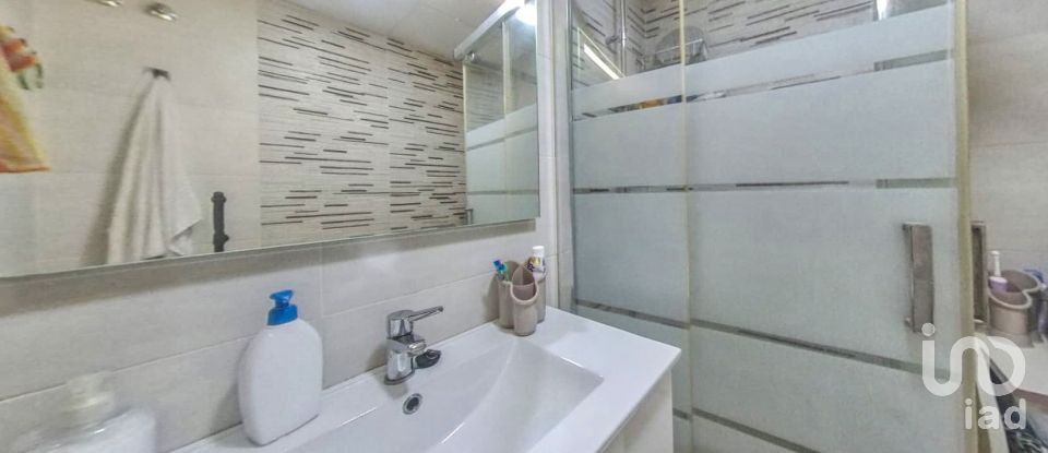 Pis 3 habitacions de 102 m² a Alicante/Alacant (03009)