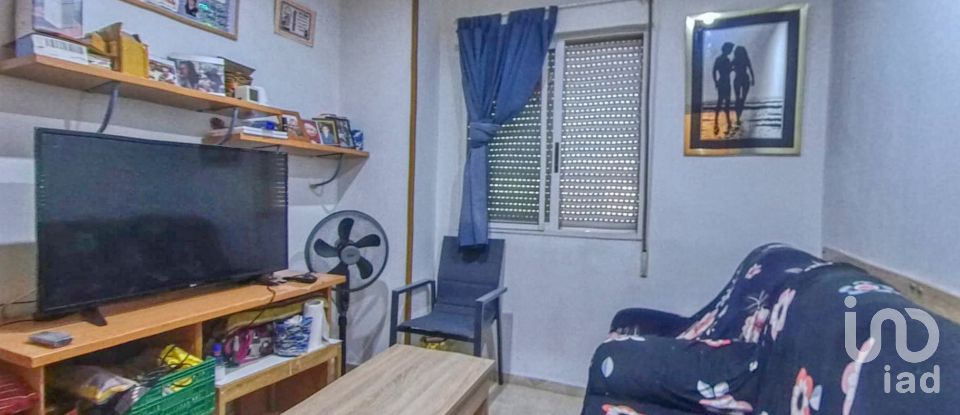 Pis 3 habitacions de 102 m² a Alicante/Alacant (03009)