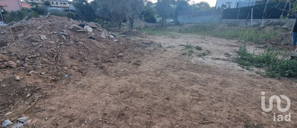 Terreno de 800 m² en Canyelles (08811)