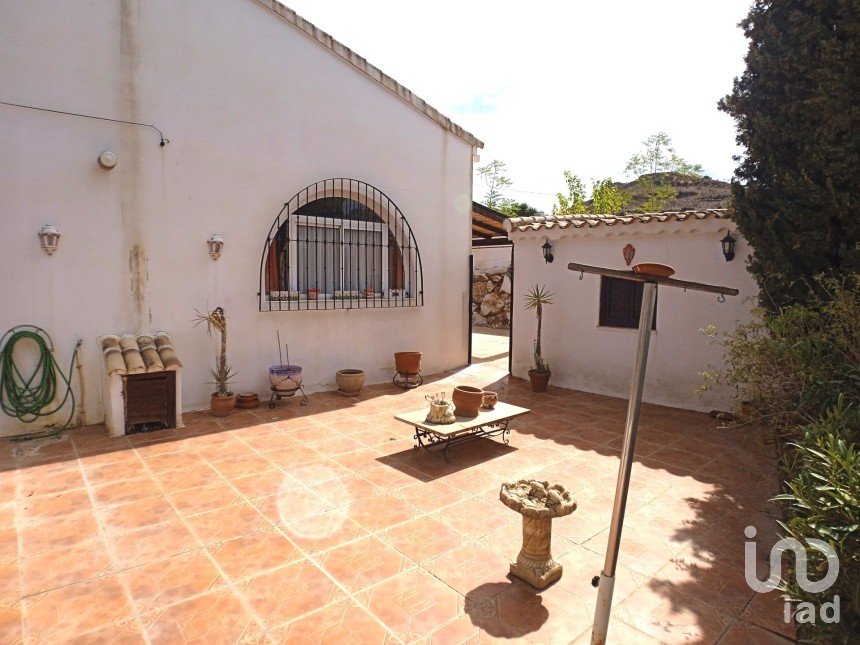 Cottage 3 bedrooms of 160 m² in Albánchez (04857)