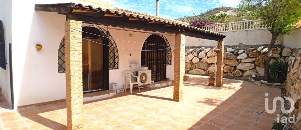 Cottage 3 bedrooms of 160 m² in Albánchez (04857)