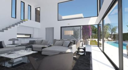 Xalet 3 habitacions de 640 m² a Estepona (29680)