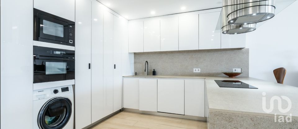 Pis 3 habitacions de 222 m² a Marazul (38678)