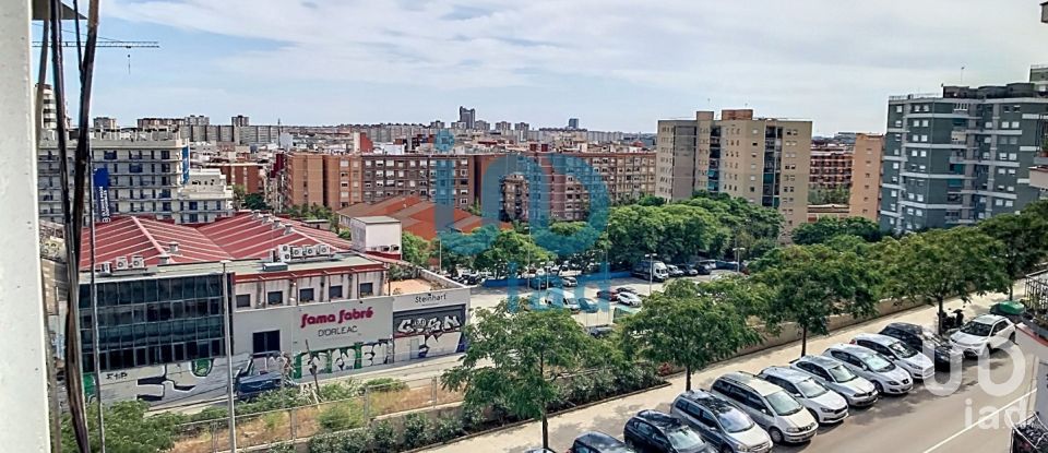 Pis 2 habitacions de 71 m² a L'Hospitalet de Llobregat (08905)