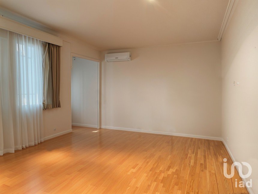 Pis 4 habitacions de 100 m² a Barcelona (08009)