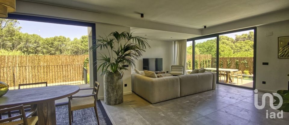 Lodge 5 bedrooms of 377 m² in Bellaterra (08193)