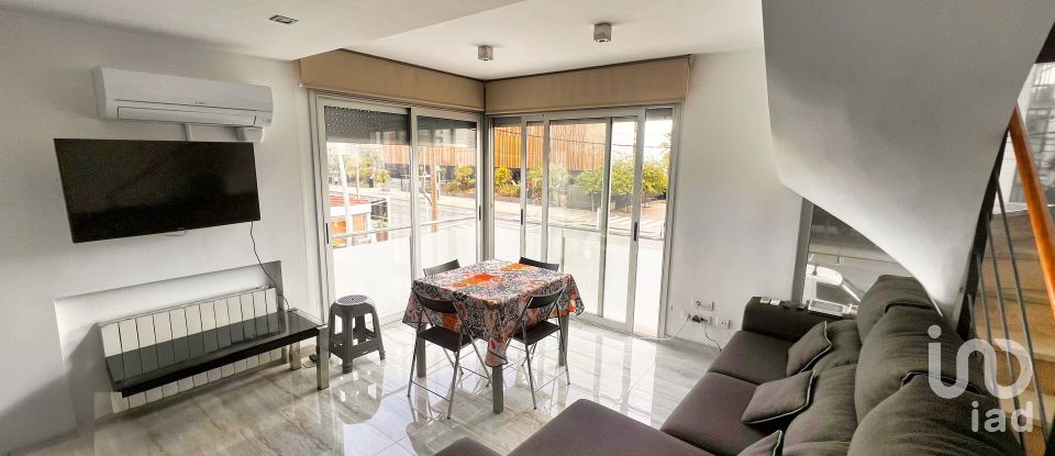 Dúplex 3 habitacions de 65 m² a Castelldefels (08860)