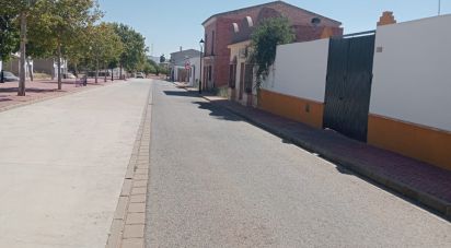 Land of 182 m² in Cañada Rosal (41439)