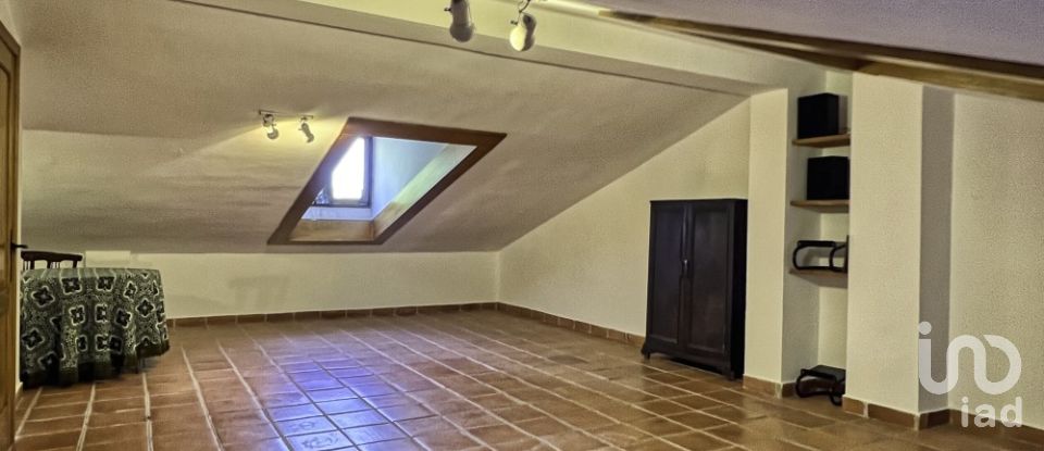 Maison 5 chambres de 277 m² à Alcalá de la Selva (44432)