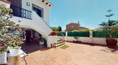 Cottage 3 bedrooms of 200 m² in Urbanitzacio Creixell-Mar (43839)