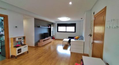 Pis 3 habitacions de 120 m² a Crevillent (03330)