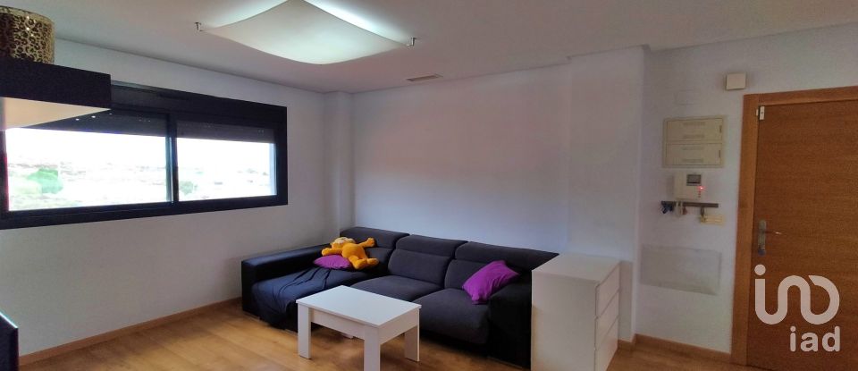 Pis 3 habitacions de 120 m² a Crevillent (03330)