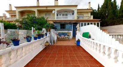 Lodge 4 bedrooms of 97 m² in Els Masos de Coma-Ruga (43880)