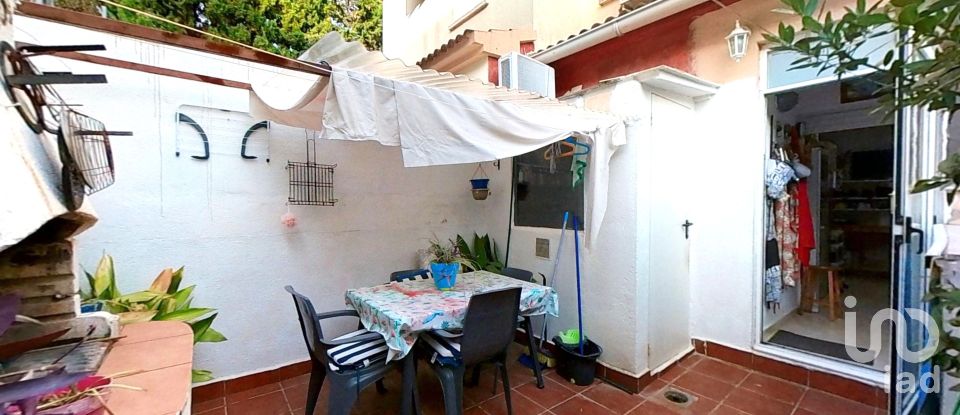 Gîte 4 chambres de 97 m² à Els Masos de Coma-Ruga (43880)