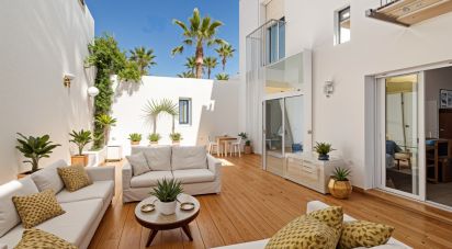 Casa 4 habitacions de 241 m² a Sitges (08870)