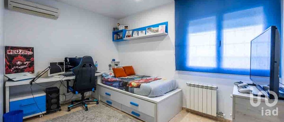 Casa 4 habitacions de 350 m² a Sabadell (08206)