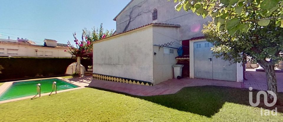 House 4 bedrooms of 110 m² in Els Masos de Coma-Ruga (43880)