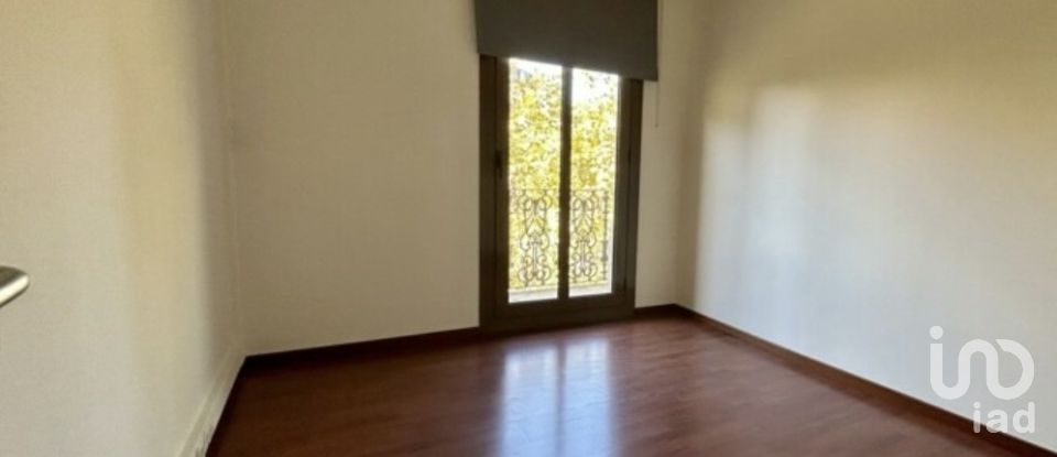 Superfície variada de 140 m² a Barcelona (08008)