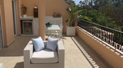 Pis 2 habitacions de 189 m² a Marbella (29660)