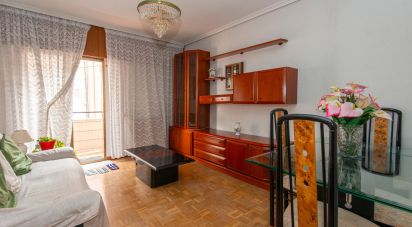 Pis 2 habitacions de 62 m² a Madrid (28017)