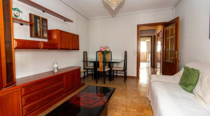 Pis 2 habitacions de 62 m² a Madrid (28017)