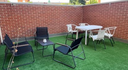 Pis 3 habitacions de 89 m² a Valencia de Don Juan (24200)