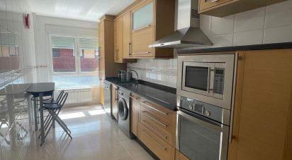 Pis 3 habitacions de 89 m² a Valencia de Don Juan (24200)