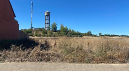 Terreno de 1.200 m² en Riego de la Vega (24794)