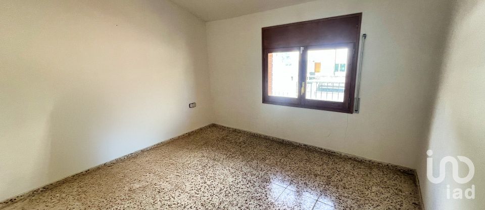 Casa 7 habitacions de 199 m² a Vallirana (08759)