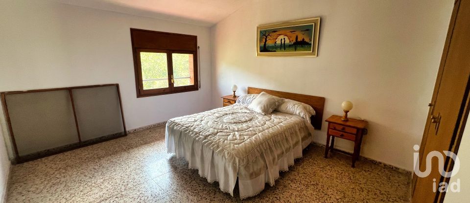 Lodge 7 bedrooms of 199 m² in Vallirana (08759)