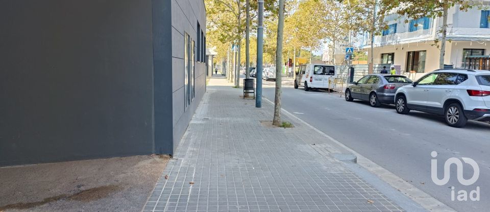 Parking of 11 m² in Vilanova i la Geltrú (08800)