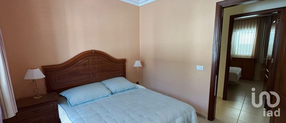 Lodge 5 bedrooms of 315 m² in Candelaria (38530)