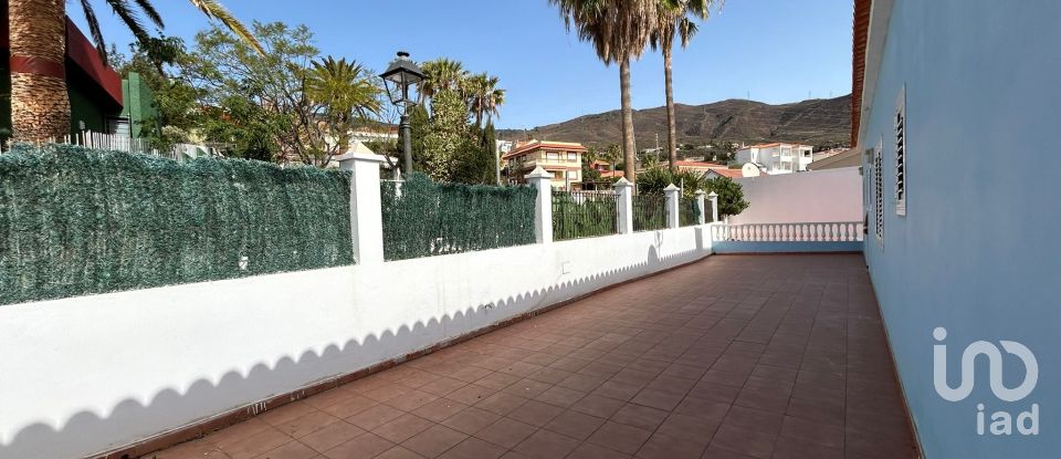 Lodge 5 bedrooms of 315 m² in Candelaria (38530)