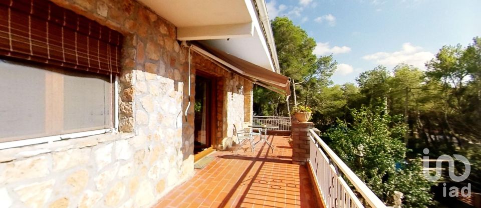 Lodge 5 bedrooms of 200 m² in Rodonya (43812)