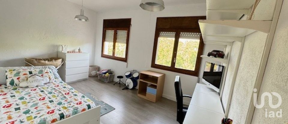 Maison 4 chambres de 172 m² à Mont-Roig del Camp (43300)