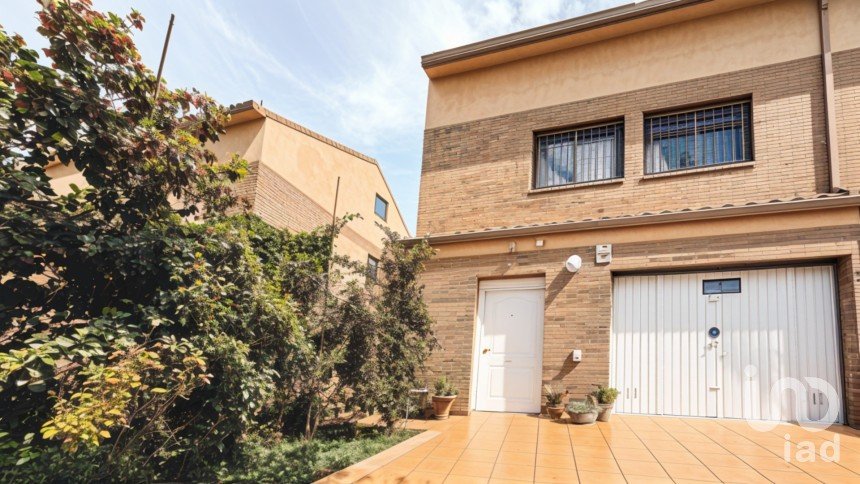 Casa 4 habitacions de 158 m² a Banyeres del Penedès (43711)