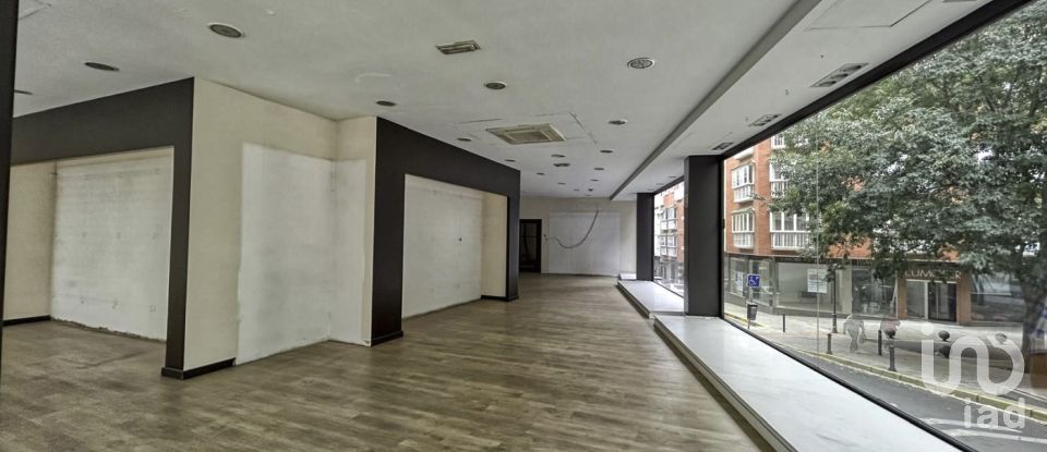 Boutique/Local commercial de 250 m² à Ciudad Real (13001)