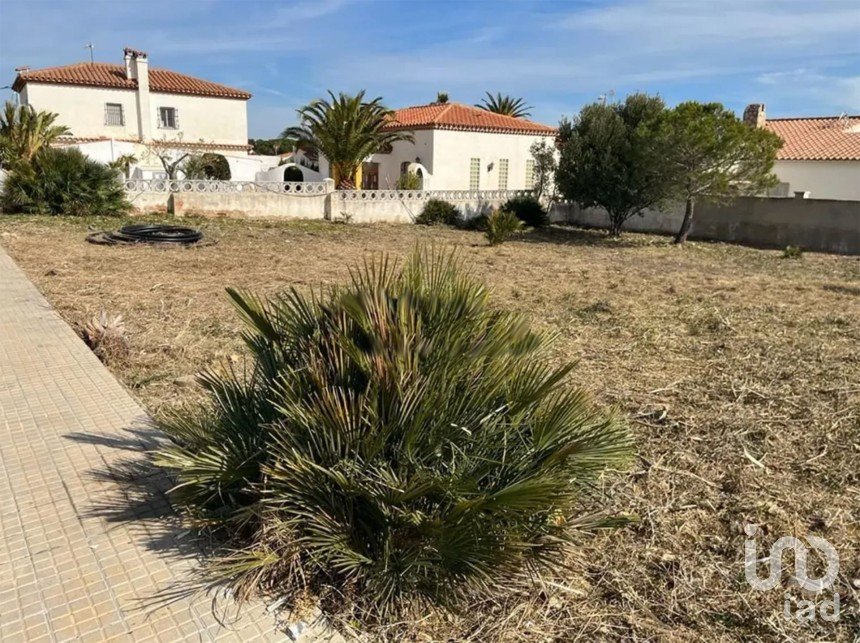 Terrain de 675 m² à Miami-Platja (43892)