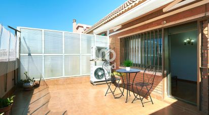 Pis 3 habitacions de 73 m² a Esplugues de Llobregat (08950)