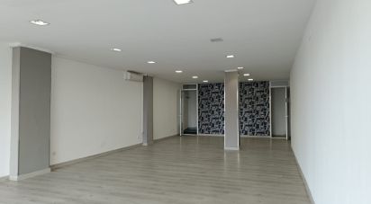 Botiga / Local comercial de 150 m² a Torrelavega (39300)