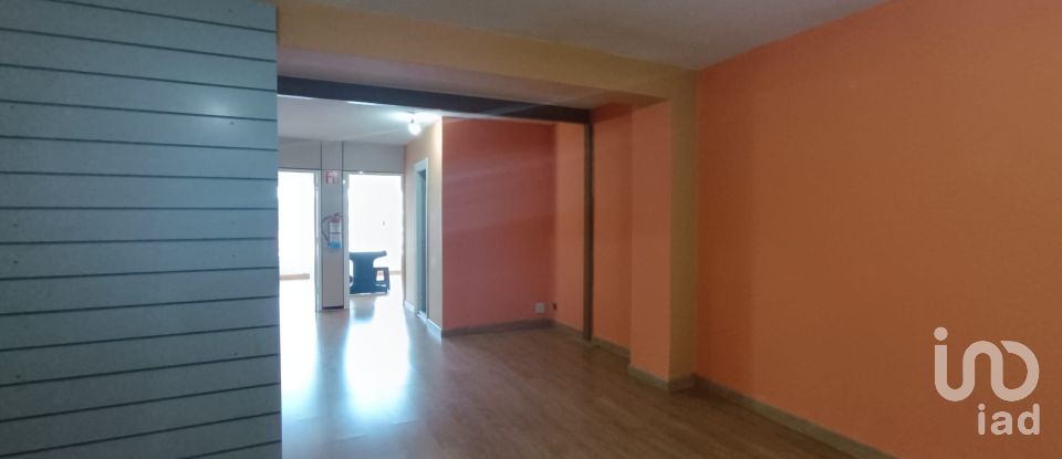 Shop / premises commercial of 150 m² in Torrelavega (39300)