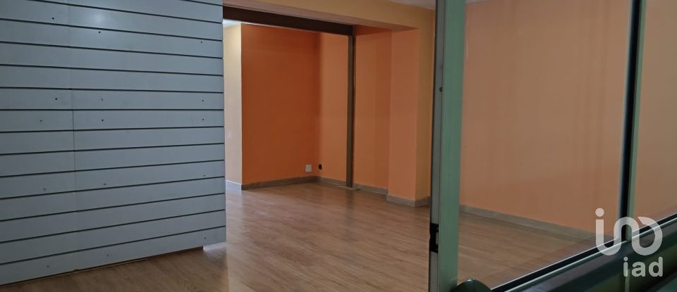 Shop / premises commercial of 150 m² in Torrelavega (39300)