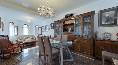 Châlet 4 chambres de 257 m² à Nules (12520)