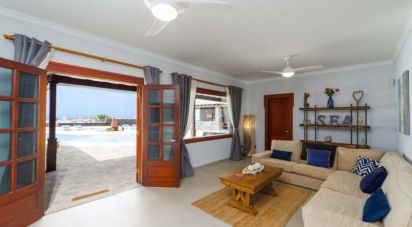 Casa 5 habitacions de 483 m² a Playa Blanca (35580)