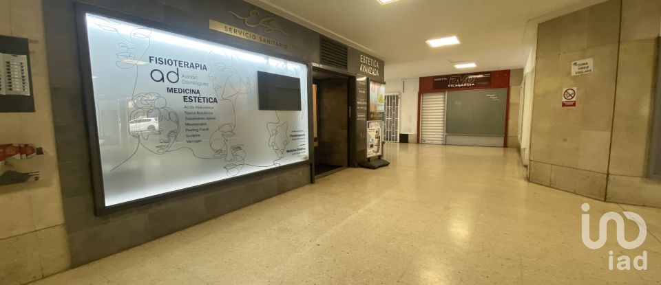 Tienda / local comercial de 97 m² en Vilagarcía de Arousa (36600)