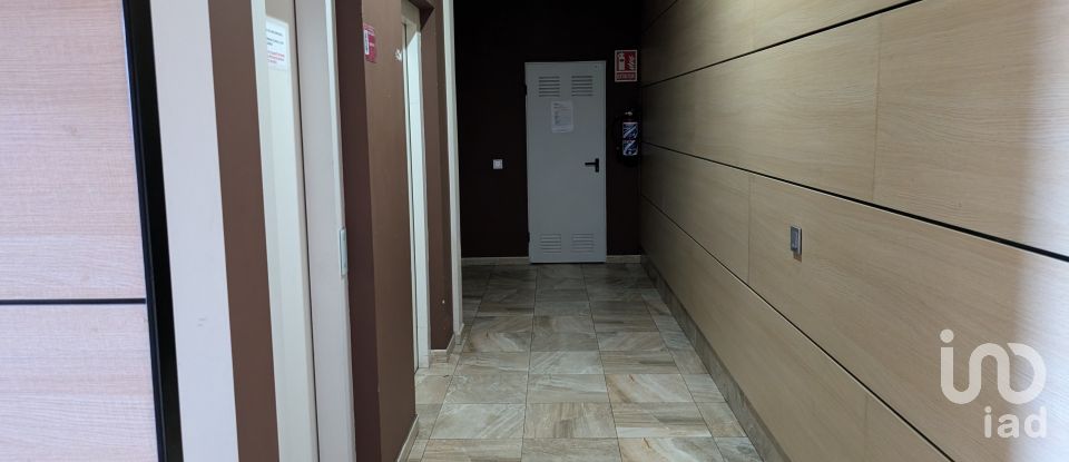 Pis 1 habitació de 58 m² a Lugones (33420)