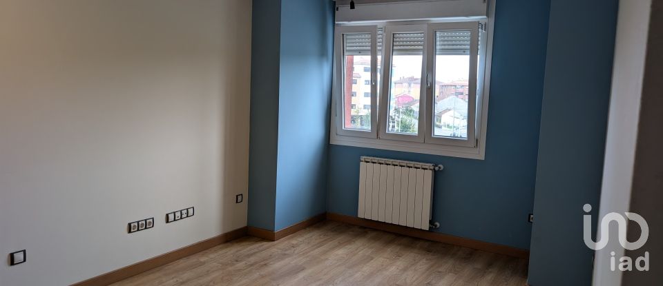 Pis 1 habitació de 58 m² a Lugones (33420)